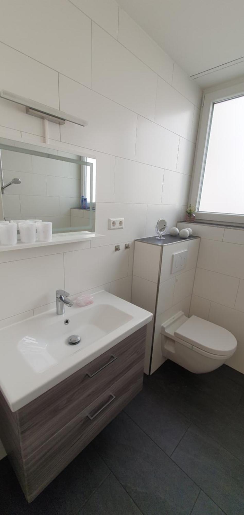 100M Zum Ulmer Muenster: 57M² Wohnung An Der Blau Luaran gambar